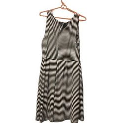 Merona Black & White Striped Dress w/ pockets - Target Size XL