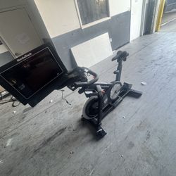 NordicTrack Commercial Studio Cycle S15i