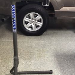 Bicycle Repair Rack