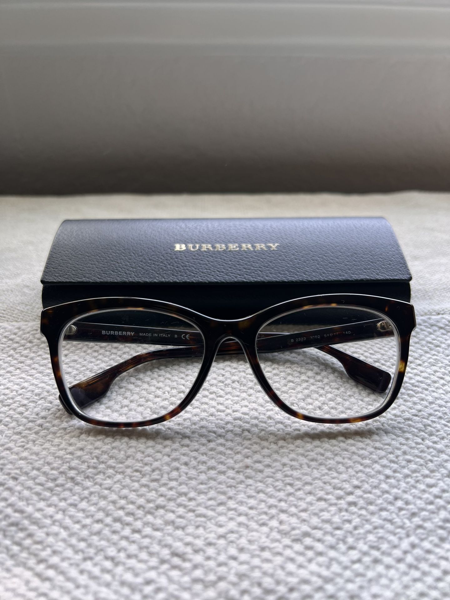 burberry prescription glasses