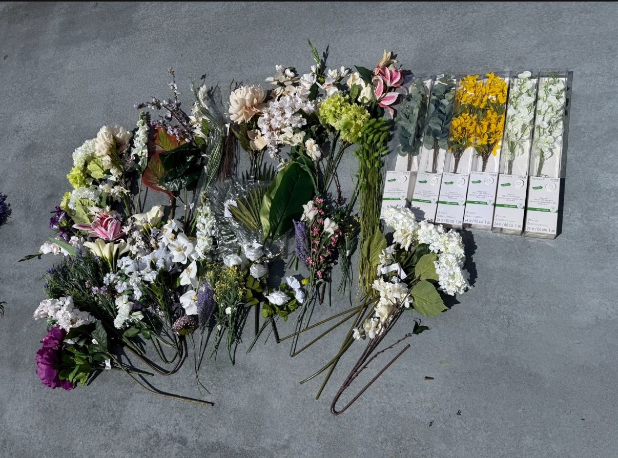 Pro Floral & Craft Supply Lot – 200+ Items – $2,000+ Value – New Decor Materials