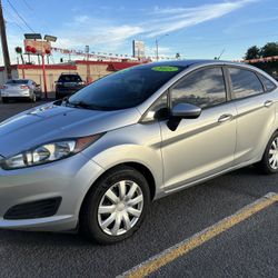 2015 Ford Fiesta