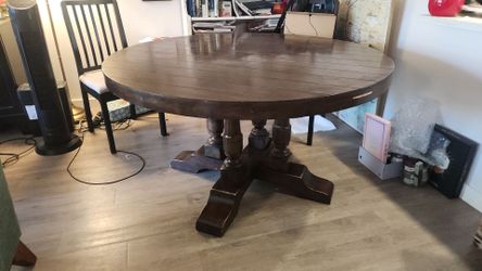 Round Dining Table