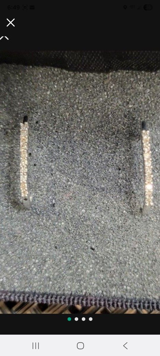 Diamond Pierced Earrings 10kt