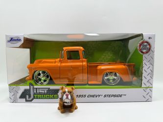 Jada Just Trucks 1955 Chevy Stepside Die-Cast Pet Not Included