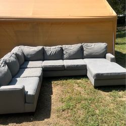 Sectional Couch 