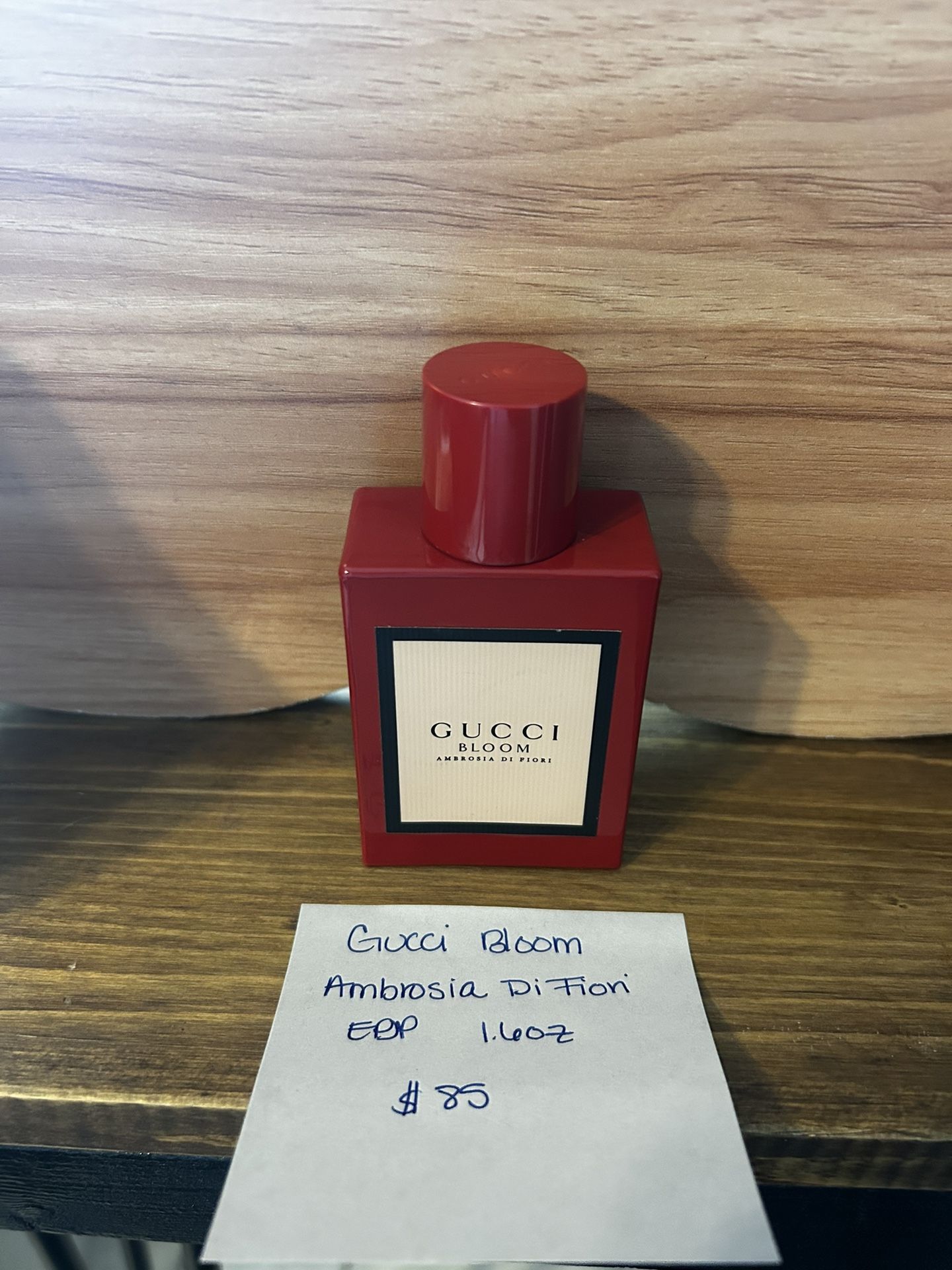 Gucci, Burberry, Carolina Herrera, Victoria Secret 
