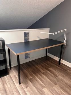 computer desk + lamp