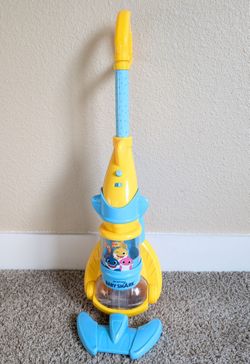 Toy vacuum cleaner