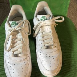 Nike Air Force 1 Low