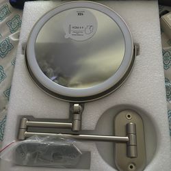 9” Rechargeable Wall Mount LED Mirror