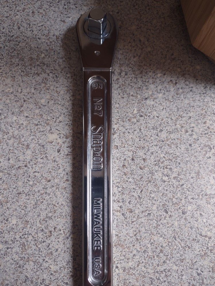 100TH ANNIVERSARY SNAP ON RATCHET