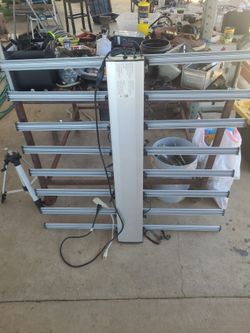 Grow light
