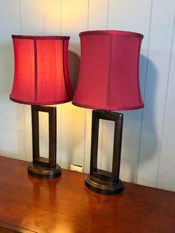 Set of 2 Burgundy Table Lamps