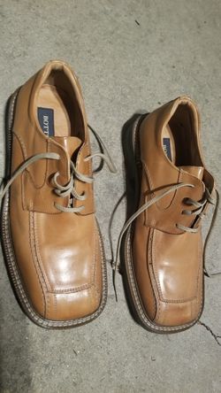 Mens leather shoes