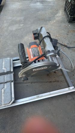 RIDGID 7" Wet Tile Saw (Model R4031)