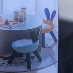 Kids Chairs 
