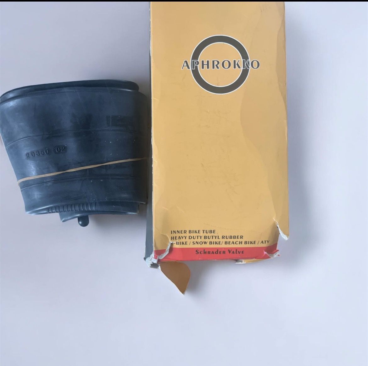 Bike Tube, Aphrokko Fat Tire Bike Tube Inner Tubes with Schrader Valve Ebike Tube Beach Bike 20x3