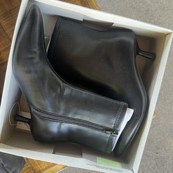 Boots Size 8