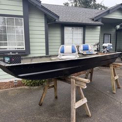 12 Foot John Boat ( READY TO GO ON THE WATER)