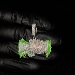 vvs iced out money chain