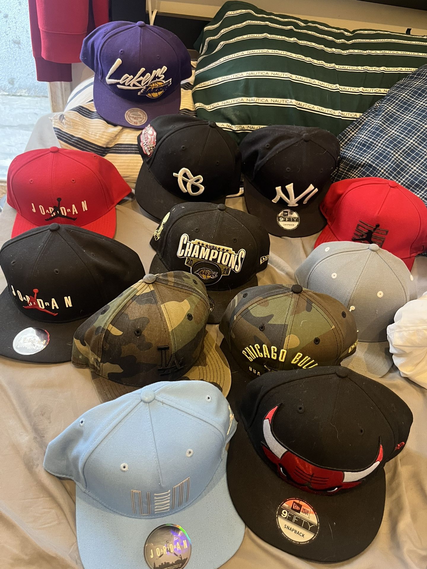 Snapback/hat