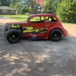 Legend Race Car 