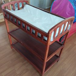 GRACO Infant Changing Table With Pad &