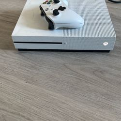 Xbox One S