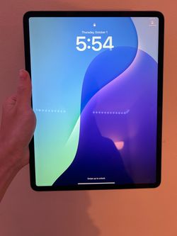 Like New iPad Air 13" (M2 Chip) - 128GB Space Gray (Perfect Battery)