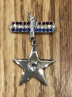 Vintage Siver Rhinestone American Pin