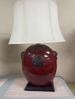 Beautiful Large ceramic table lamp with Oval Beige Shade. 28” Tall x 17”
