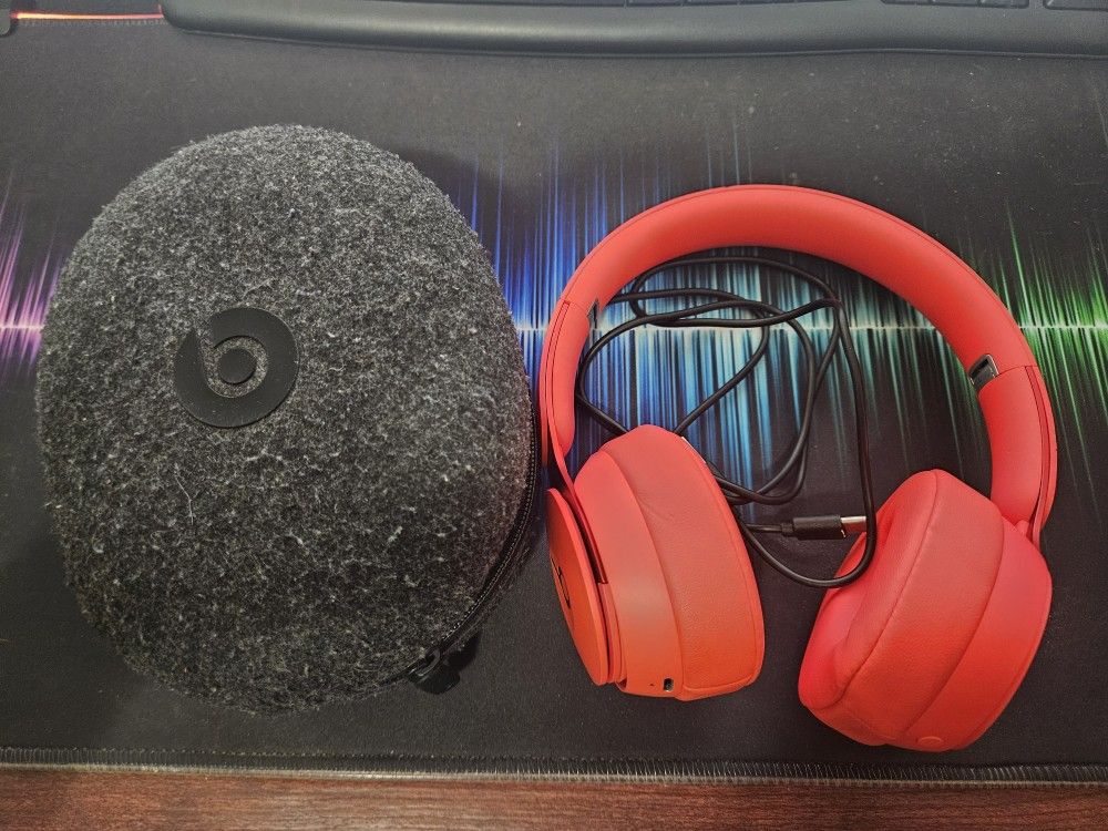 Beats Solo Pro 3 A1881 Headphones