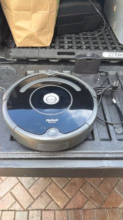 iRobot Roomba Robot Vacuum with Charging Dock