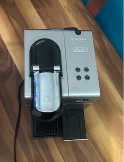 Nespresso Pixie by De’Longhi Espresso Machine