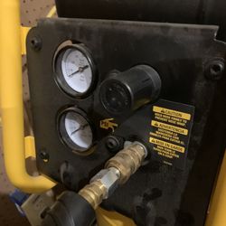 Air Compressor 