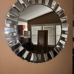 Round Mirror 31x 31 Inches Long 