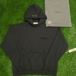 🔥 FEAR OF GOD ESSENTIALS HOODIE – BLACK (STRETCH LIMO) – XXS