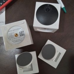Wyze Security Cameras Outdoor And A Couple Dash Cams.