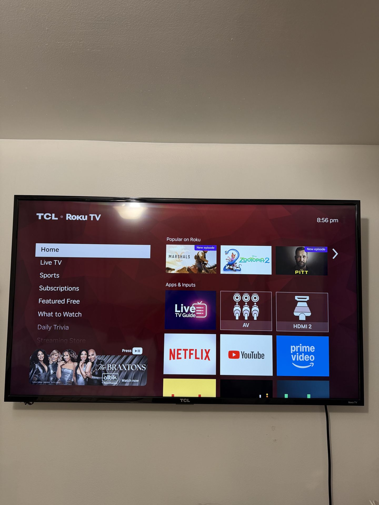 TCL Roku smart tv 50’