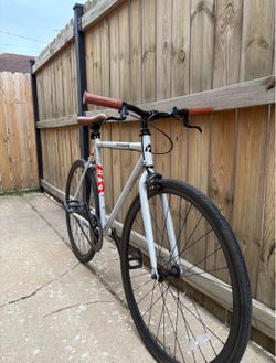 Fixie