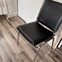 Stainless Steel 4 Chairs Vinyl Upholstery