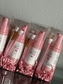 Lash Shampoo