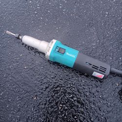 Makita GD0800C 1/4in Die Grinder Vspeed 6.6amp 7to28K rpms Excellent Condition. For Pick Up Fremont Seattle. No Low Ball Offers Please. No Trades 