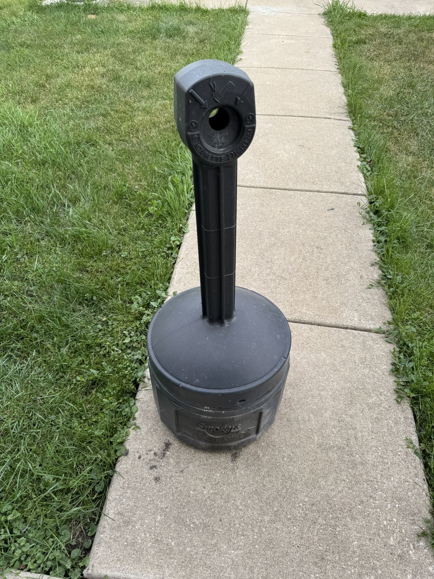 Cigarette Trash Can