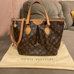 Louis Vuitton In Monogram Canvas PM