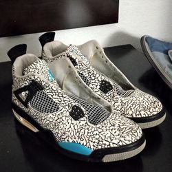 Air Jordan Retro 4 Elephant Print