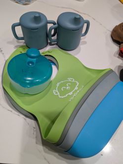 Bibs, sippy cup bundle