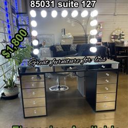 Vanity With Mirror Brand New