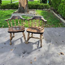 Set of 2 Wooden Chairs (can Be sanded, Or refinished If Wanted ) SOLID & STURDY 40 YEARS OLD both for $60